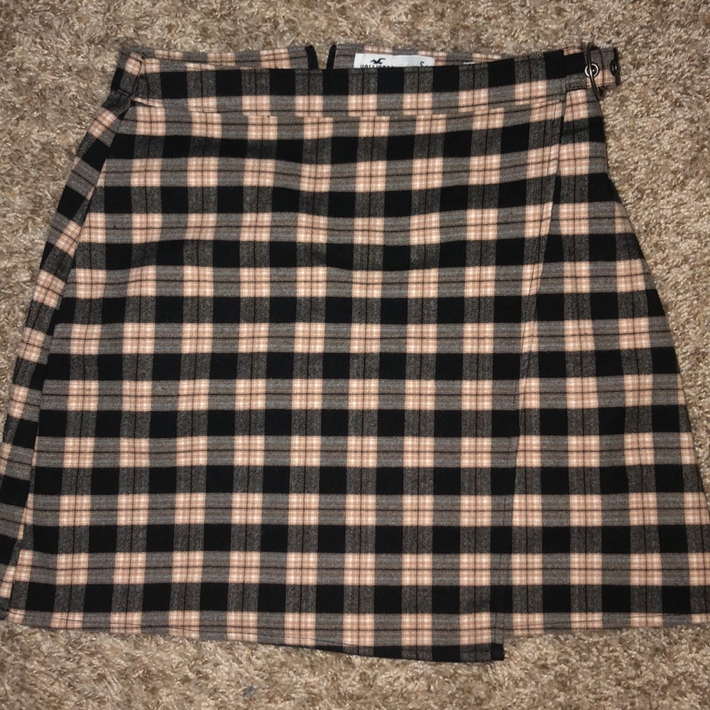 Hollister skirt